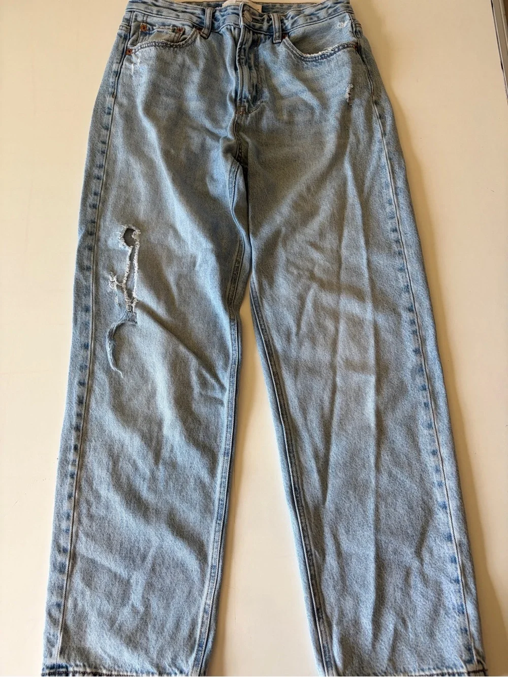 Stradivarius Mom Jeans Womens 4 High Rise Distressed Denim Boyfriend Loose Fit